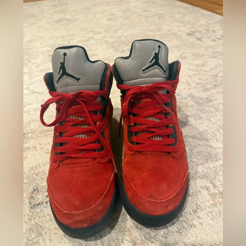 Jordan 5 Retro “Raging Bull” — Size 8 — Project/Restoration Pair